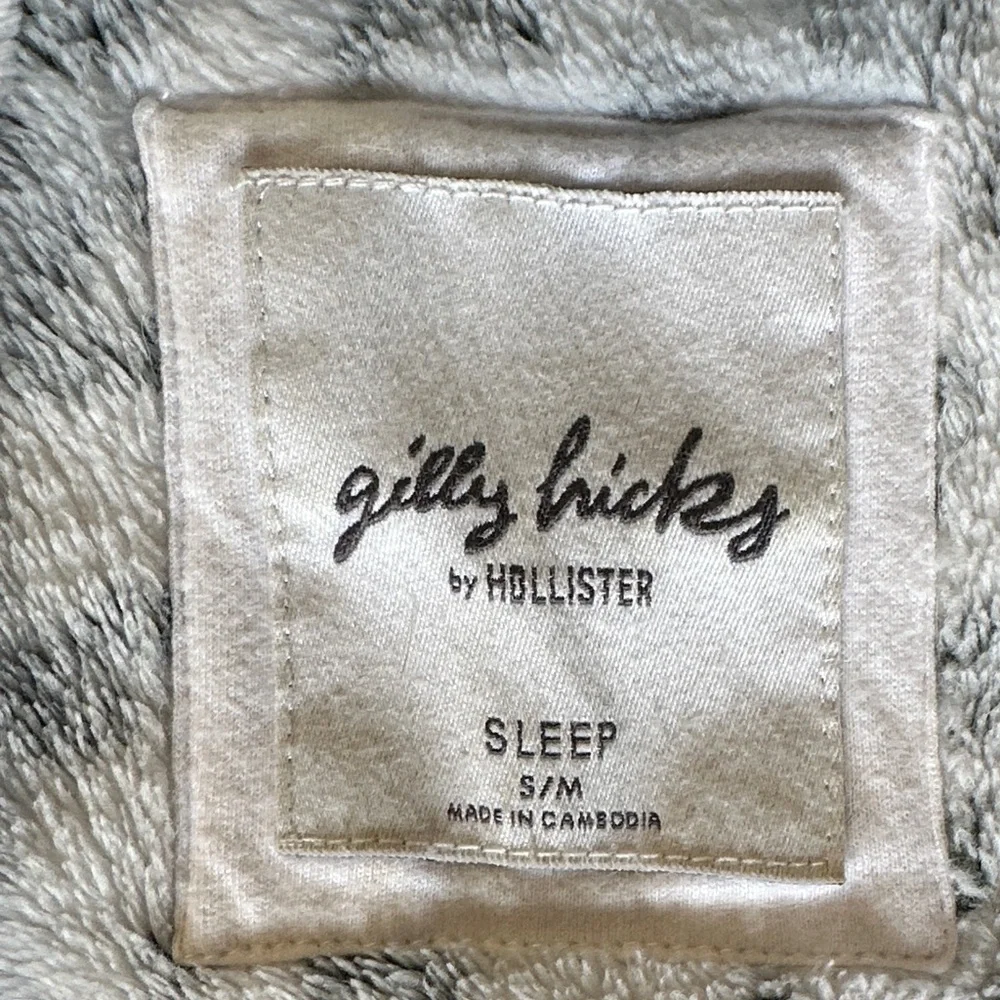 Gilly Hicks Light Gray Patterned Robe - Picture 2 of 5